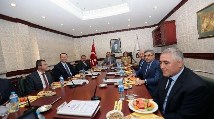 Nakıboğlu G&uuml;ven Tazeledi