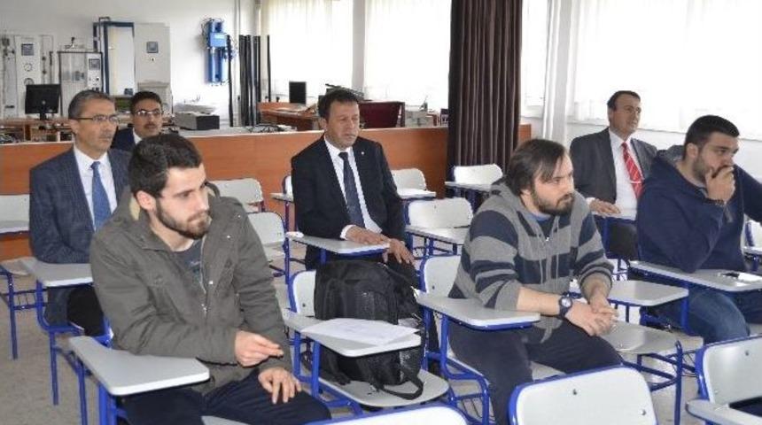 Rekt&ouml;r&uuml; G&uuml;ven&ccedil; Karatekin &Uuml;niversitesinde &Ouml;ğrenci Oldu