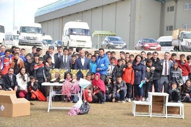 Puanlı Atletizmde Kupa Ve Madalaya Coşkusu 3