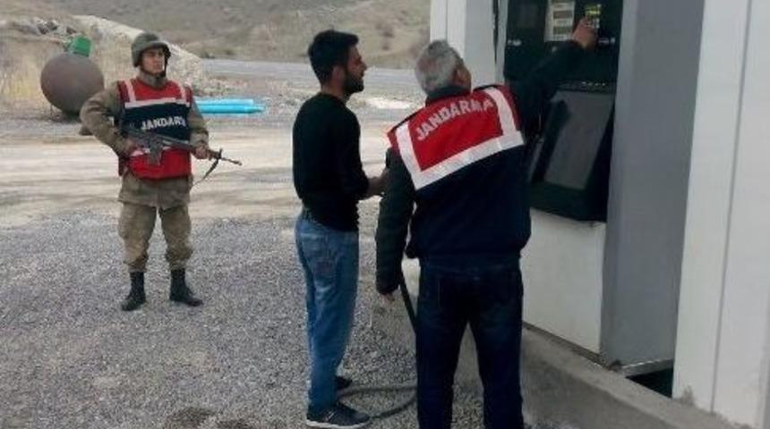 Akaryakıt İstasyonları Denetlendi