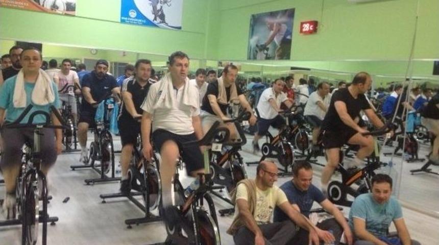 B&uuml;y&uuml;kşehir Belediyesi Spor Tesislerine Yoğun İlgi