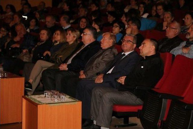 &rsquo;kan Ağlıyor Anadolu&rsquo; Kırklareli&rsquo;nde Sahnelendi 1