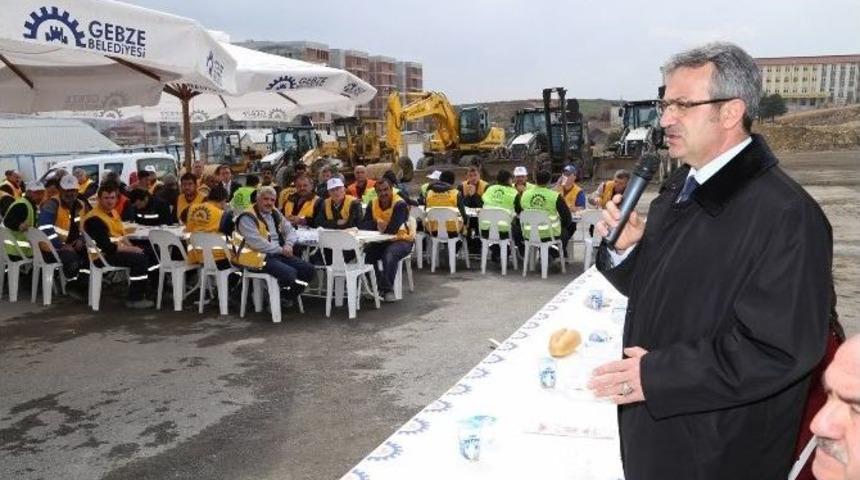 Başkan K&ouml;şker Fen İşleri Personeli İle Bir Araya Geldi