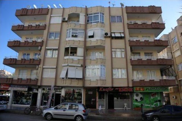 Adliye Baskınında Şehit Edilen Savcı Mehmet Selim Kiraz, Terzilik Yaparak Okumuş 1