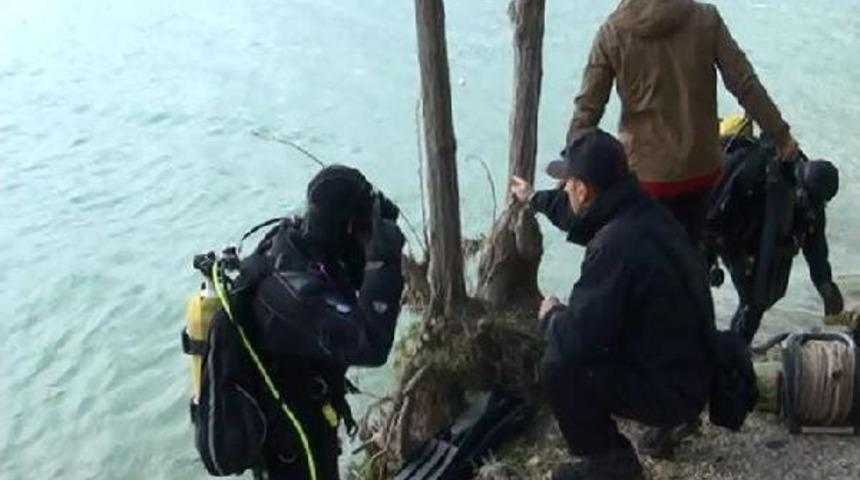 Fotoğraf &Ccedil;ektirmek Isterken D&uuml;şt&uuml;ğ&uuml; Nehirde Boğuldu