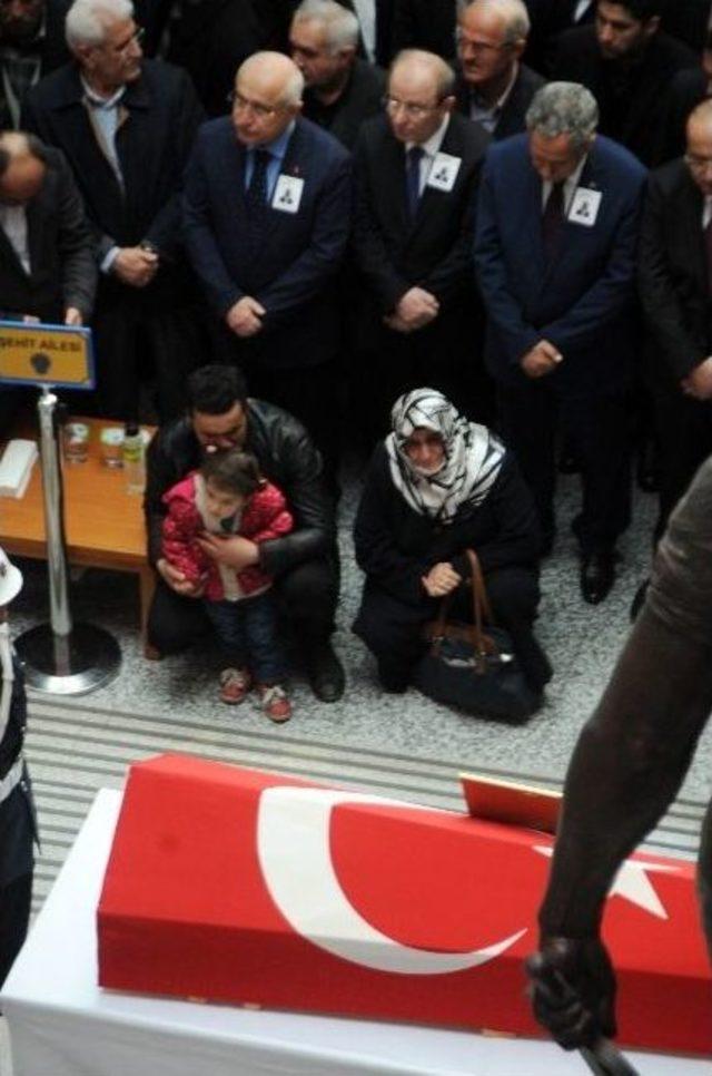 Şehit Savcı İçin Düzenlenen Törende Duygulu Anlar