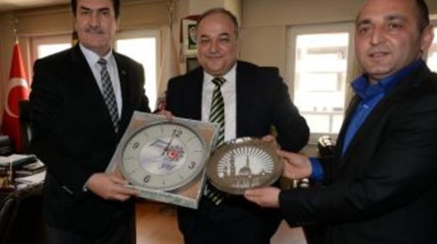 Başkan D&uuml;ndar, T&uuml;rk Metal Sendikası&rsquo;nı Ziyaret Etti