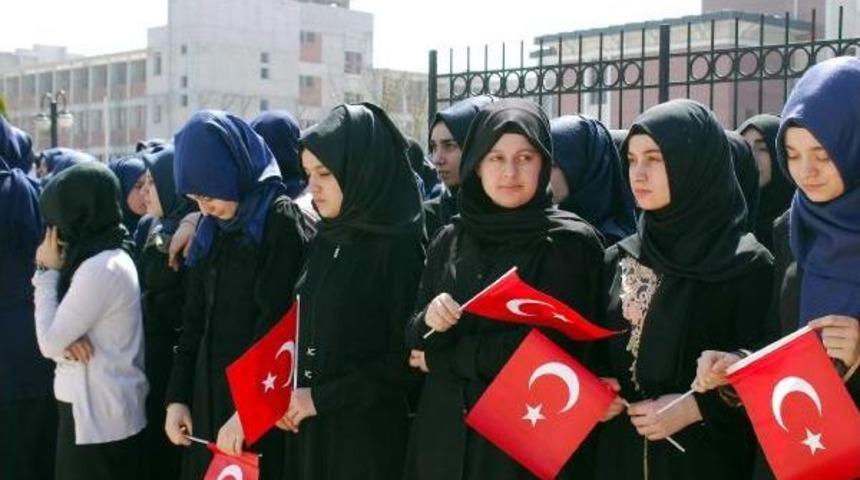 D&uuml;zce'de Savcının Şehit Edilmesine Tepki Eylemi