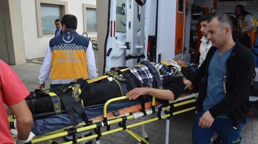 Adıyaman&rsquo;da Trafik Kazası: 4 Yaralı