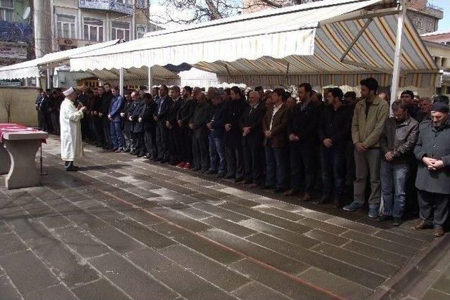 Bayburt’ta Savcı Mehmet Selim Kiraz İçin Gıyabi Cenaze Namazı Kılındı