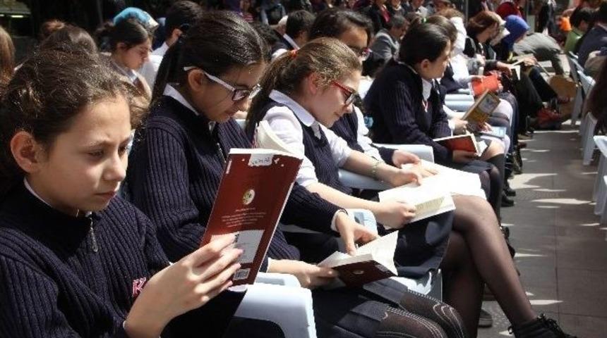 51. K&uuml;t&uuml;phane Haftası