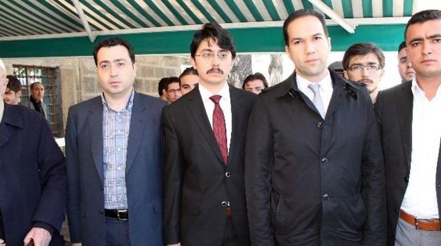 Savcı Kiraz İ&ccedil;in Niğde&rsquo;de Gıyabi Cenaze Namazı Kılındı