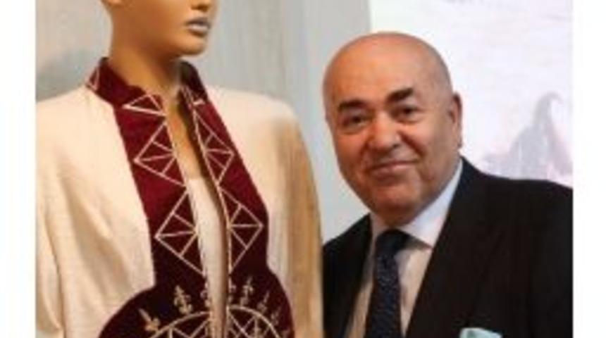 &Uuml;nl&uuml; Modacı Ahmet &Ouml;zceyhan;