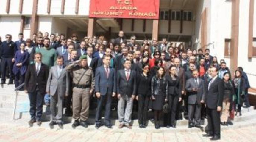 Şehit Savcı İ&ccedil;in Aliağa&rsquo;da Saygı Duruşu