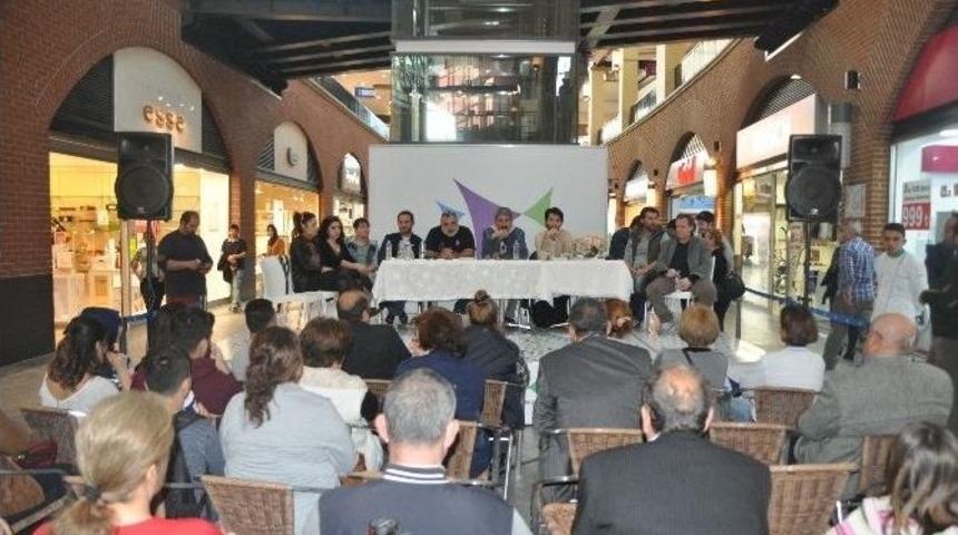 &rsquo;z&uuml;b&uuml;k&rsquo; Forum Mersin&rsquo;de Tiyatro Severlerle Buluştu