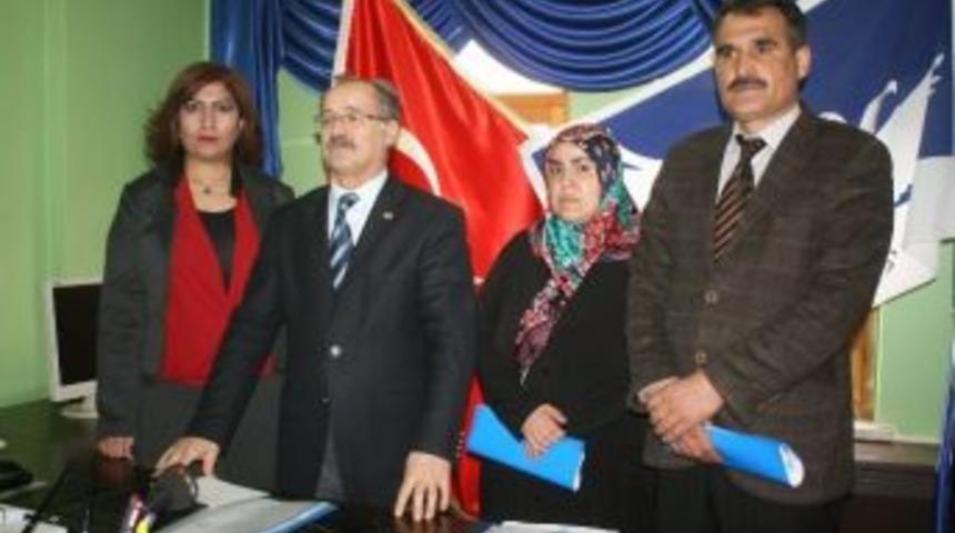Mp Vekil Aday Adaylarını Tanıttı