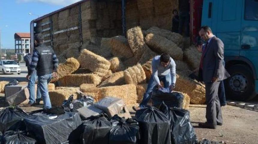 Saman Y&uuml;k&uuml; Arasına Ka&ccedil;ak Sigara