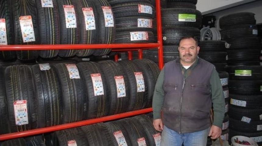 Oto Lastik&ccedil;ilerden &rsquo;yaz Lastiklerinizi Takın&rsquo; Uyarısı