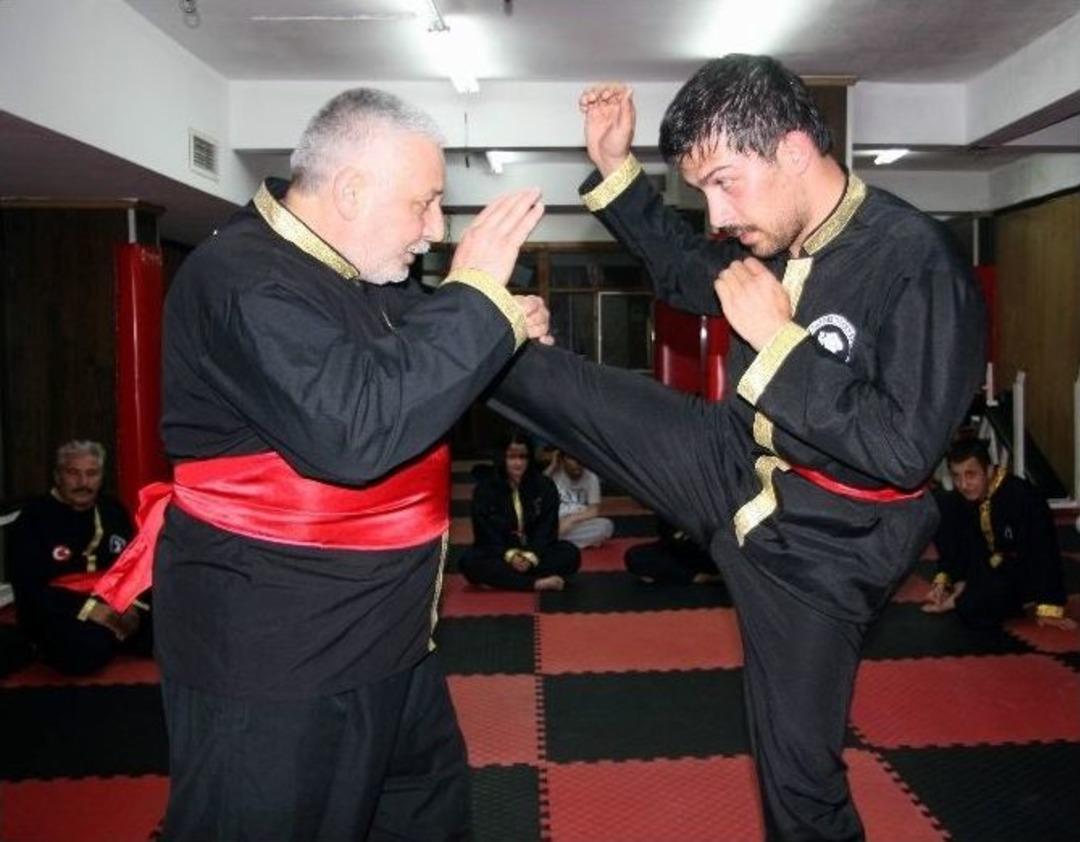 (&ouml;zel Haber) Bu Spor Selam Ve Besmeleyle Başlıyor