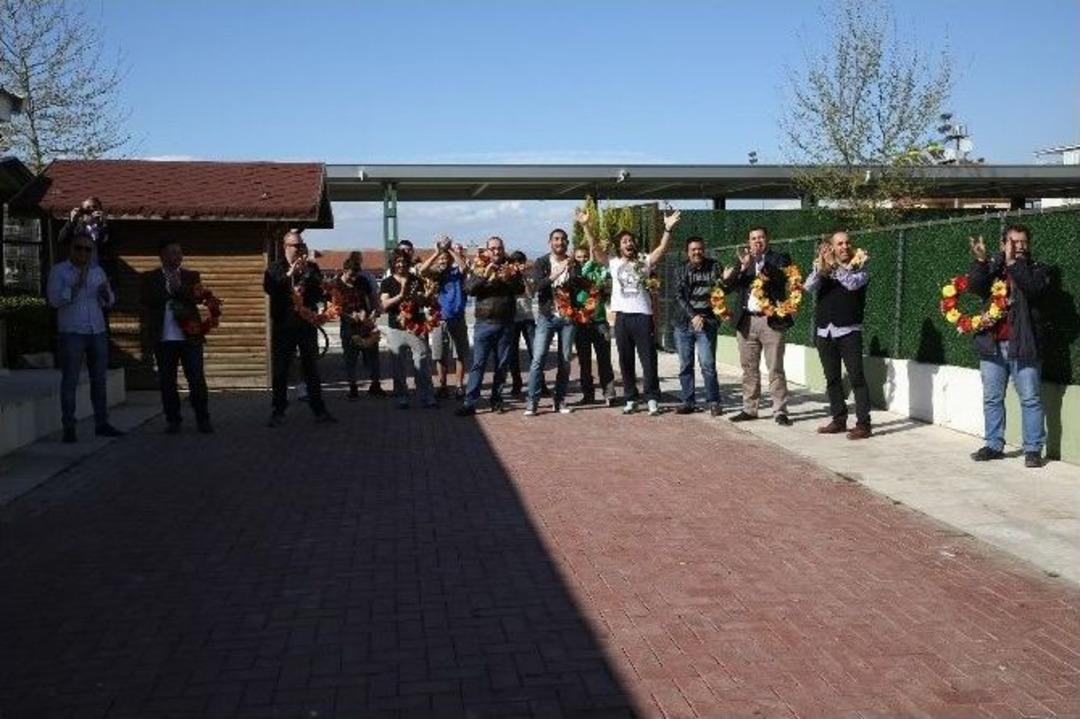 Şampiyon&rsquo;a Coşkulu Karşılama