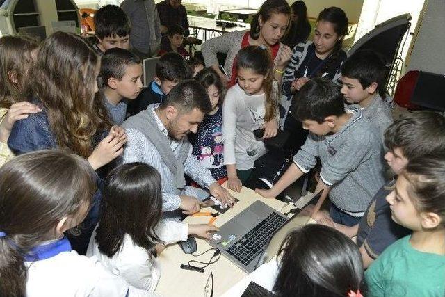 Çocuk Meclisi Üyeleri Gazi Üniversitesi’nde