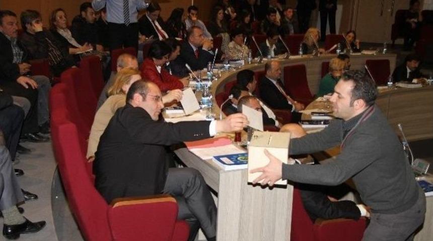 Gaziemir&rsquo;de Se&ccedil;imli Meclis