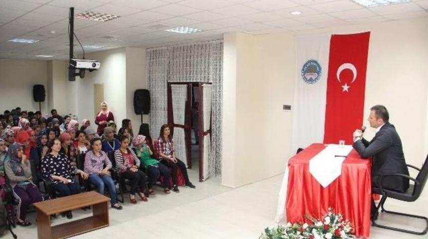 Kaymakam Zengin, Hem Anlattı Hem Dinledi