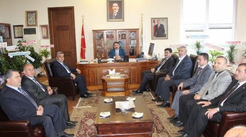 Kaymakam Ve Belediye Başkanı&rsquo;ndan Rekt&ouml;r G&ouml;ren&rsquo;e Ziyaret