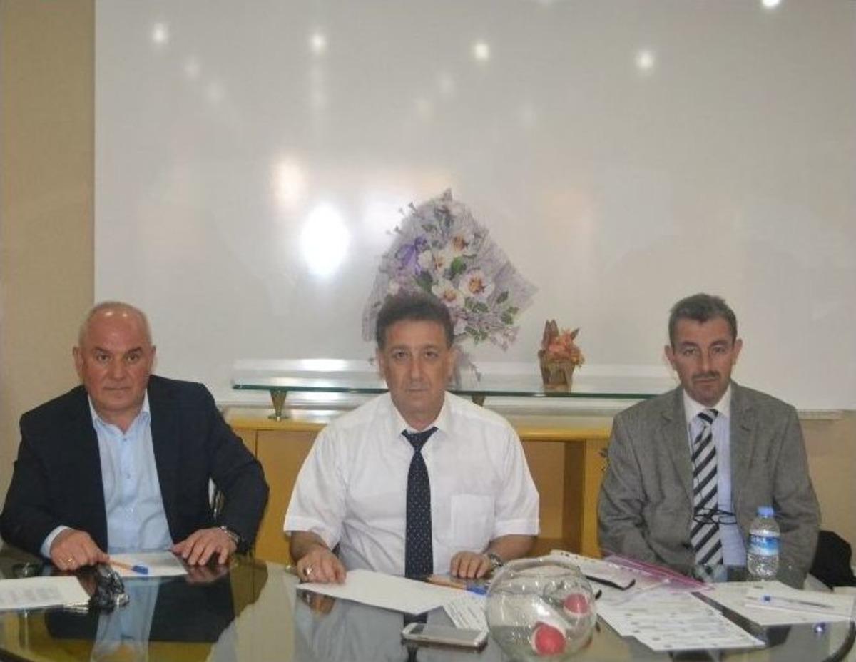 T&uuml;rkiye Şampiyonası U-17 1. Kademe Futbol M&uuml;sabakası Grup Kuraları &Ccedil;ekildi