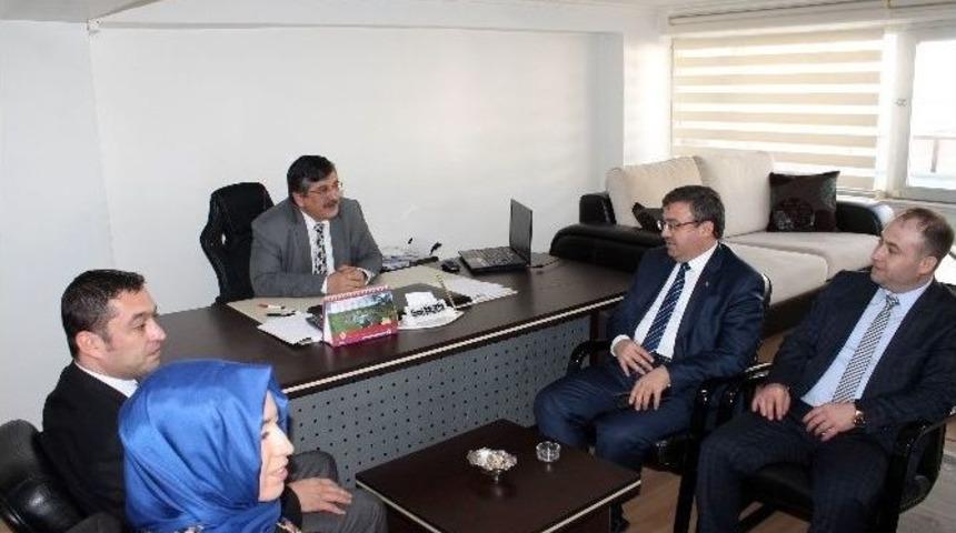 Ak Parti Afyonkarahisar İl Teşkilatı&rsquo;ndan Yerel Medyayı Ziyaret Etti