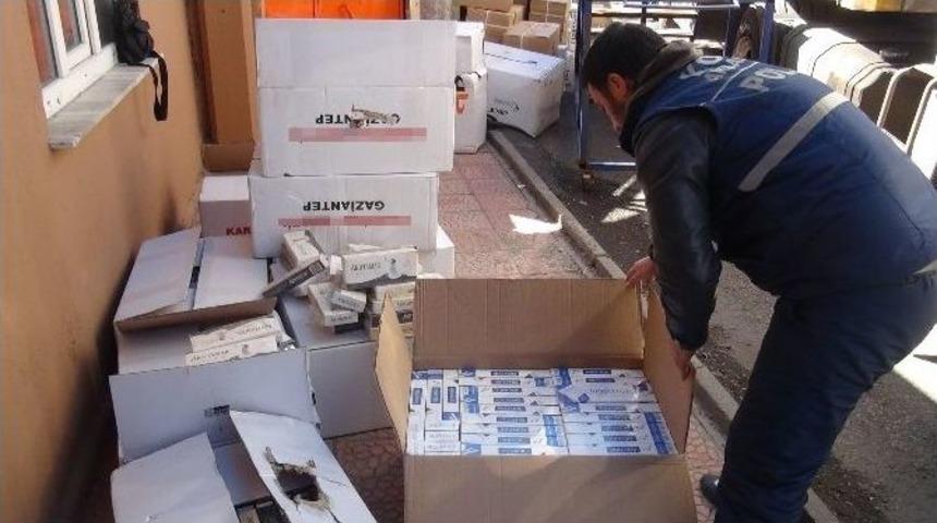 Tekstil Eşyaları Arasında Ka&ccedil;ak Sigara Sevkiyatı