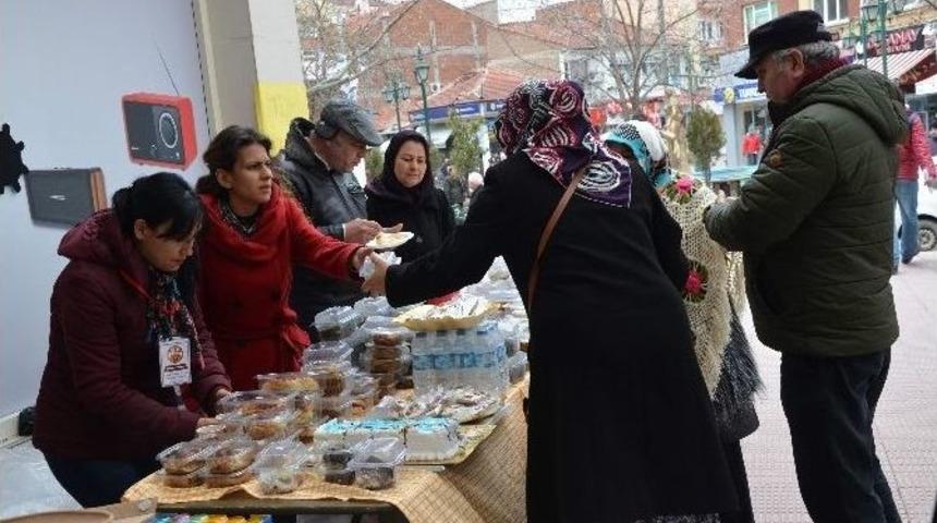 Otistik &Ccedil;ocuklar İ&ccedil;in Kermes