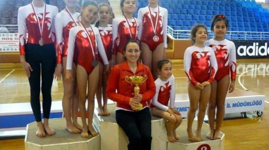 S&ouml;ke&rsquo;nin İncilerinden Cimnastikte 5 Madalya 1 Kupa