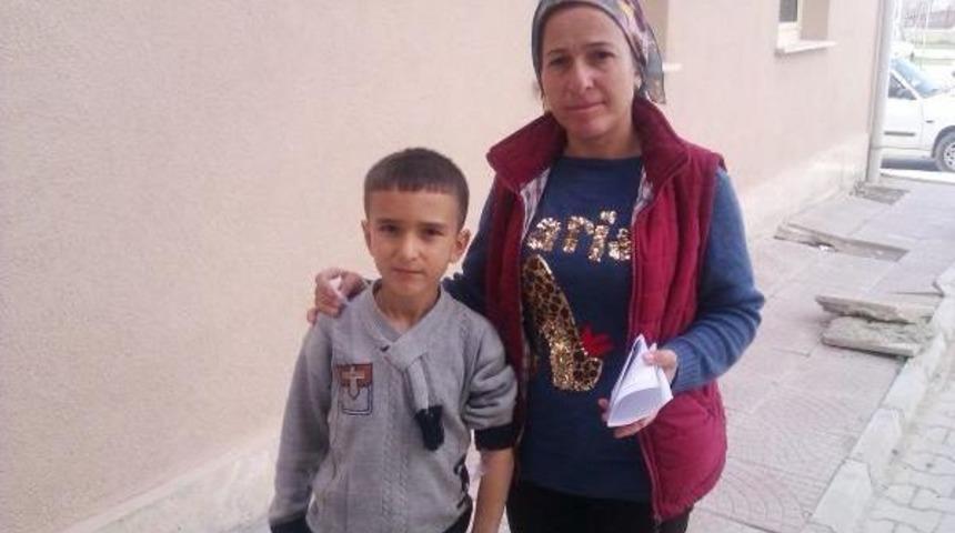 Okul S&uuml;t&uuml;nden I&ccedil;en 35 &Ouml;ğrenci Hastaneye Kaldırıldı