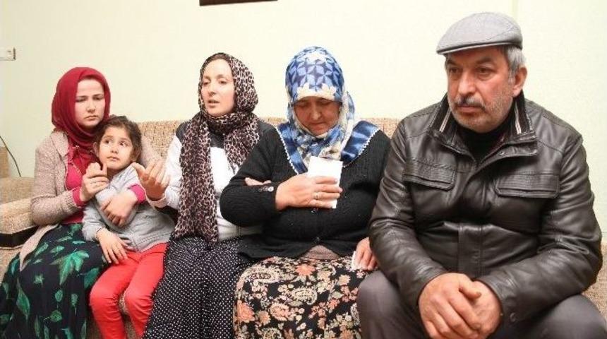 Cezayir&rsquo;de &Ouml;len İş&ccedil;inin Ailesi Tepkili