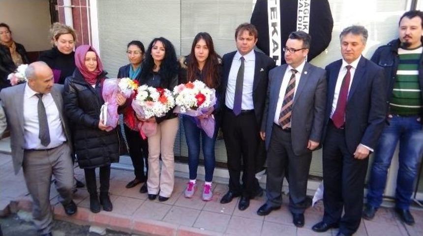 Sağlık Ocağında Doktorları Darp İddiası