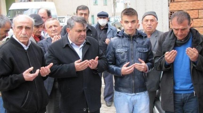 Hisarcık&rsquo;ta Umre Kafilesi Uğurlandı