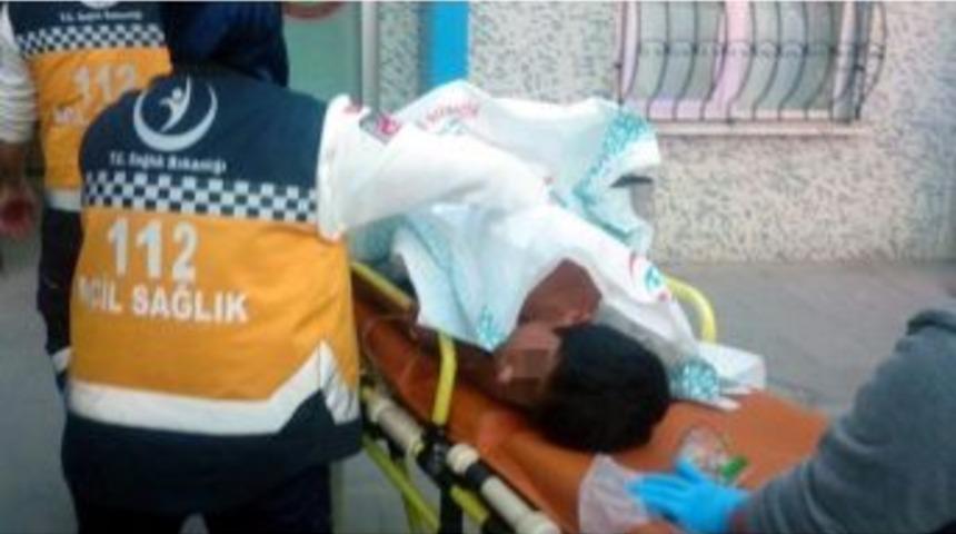 Top Y&uuml;z&uuml;nden Arkadaşını Bı&ccedil;akladı