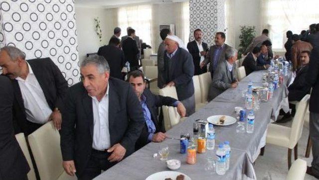 Şanlıurfa da Muhtar Toplantısında Gerginlik 2