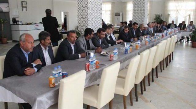 Şanlıurfa da Muhtar Toplantısında Gerginlik 3