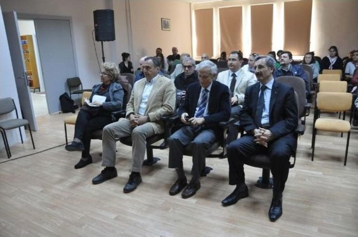 Ayvalık&rsquo;ta "k&uuml;lt&uuml;rler Arası Diyalog Ve K&uuml;t&uuml;phaneler" Konferansı