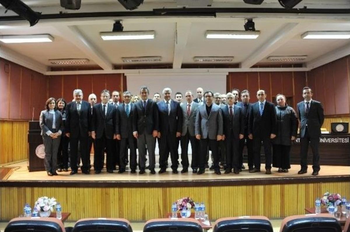 &rsquo;100. Yılında Ermeni Meselesi&rsquo; Masaya Yatırıldı