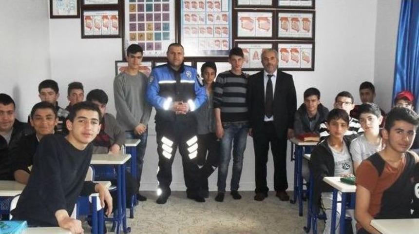 &rsquo;kim Ooo!&rsquo; Prajesi Kapsamında 85 &Ouml;ğrenciye Madde Bağımlılığının Zararları Anlatıldı