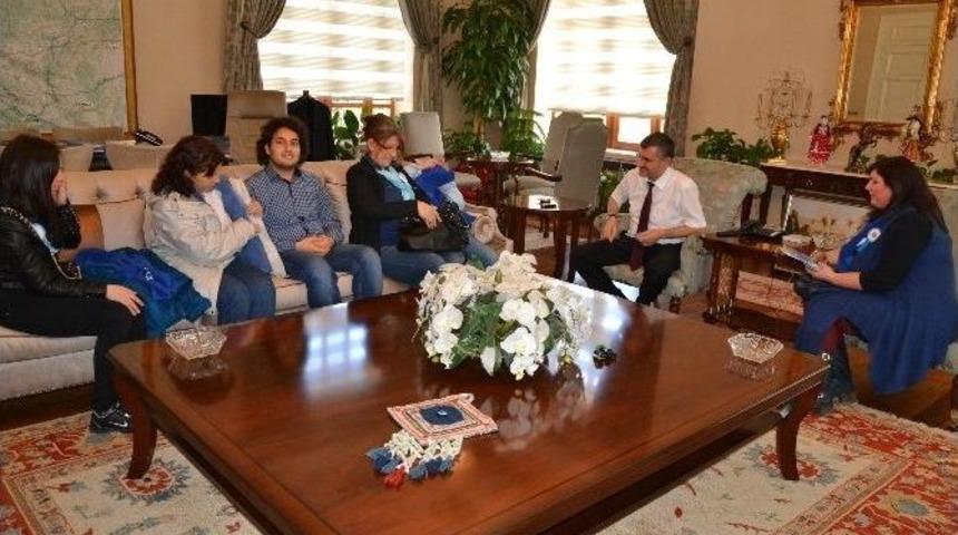 Vali Bektaş Otizm Derneklerini Ağırladı