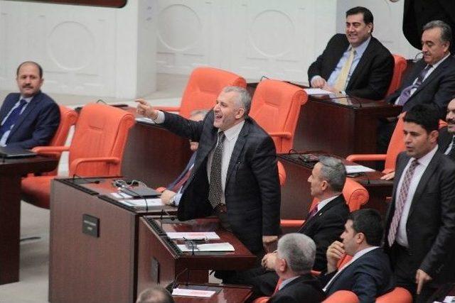 Meclis’te Chp Ak Parti Tartışması