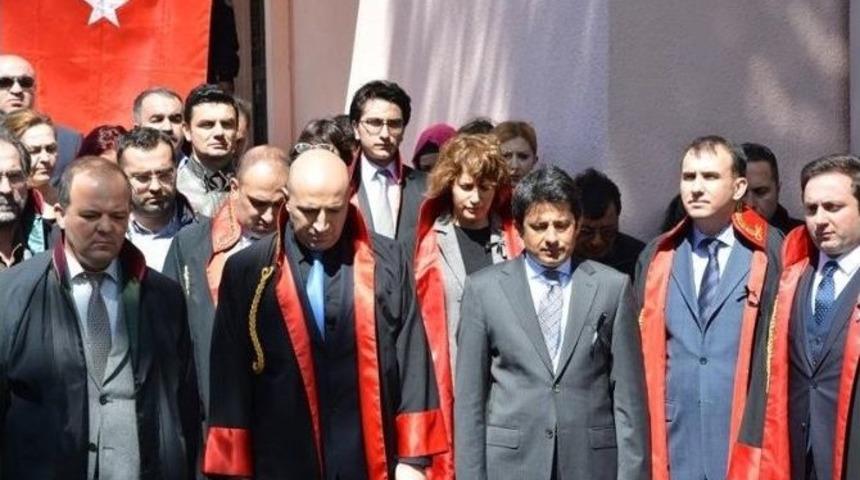 Şehit Savcı Kiraz Urla&rsquo;da Anıldı