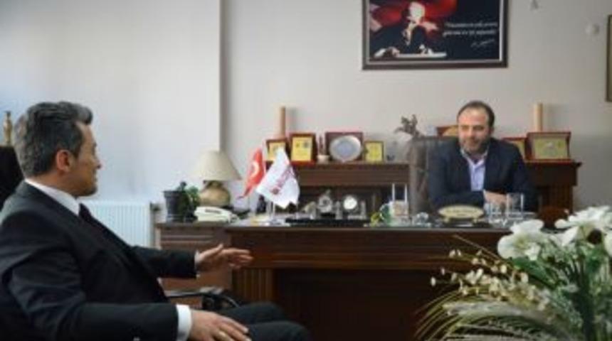 Malatyalı Eczacılardan Hakan Kalkan&rsquo;a Destek