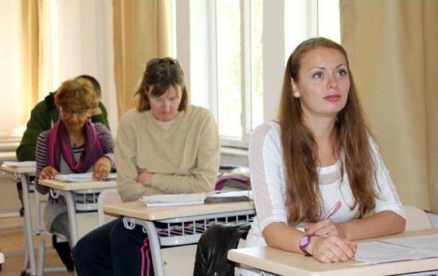 Yerleşik Yabancılar türkçe Öğreniyor 2