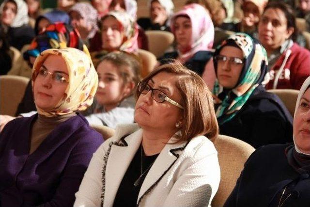 Eraslan &ldquo;zamanı Kuran Kadınları&rdquo; Gaziantep&rsquo;te Anlattı 2