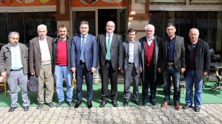 İskenderoğlu Babaocağında Gazeteciler İle Buluştu